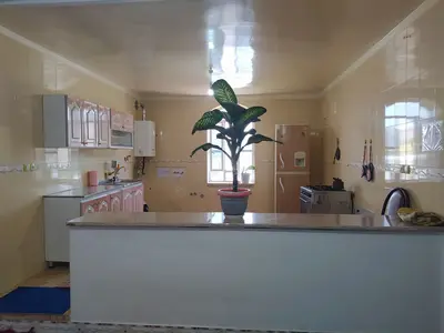 آپارتمان چهارخوابه پاکباز