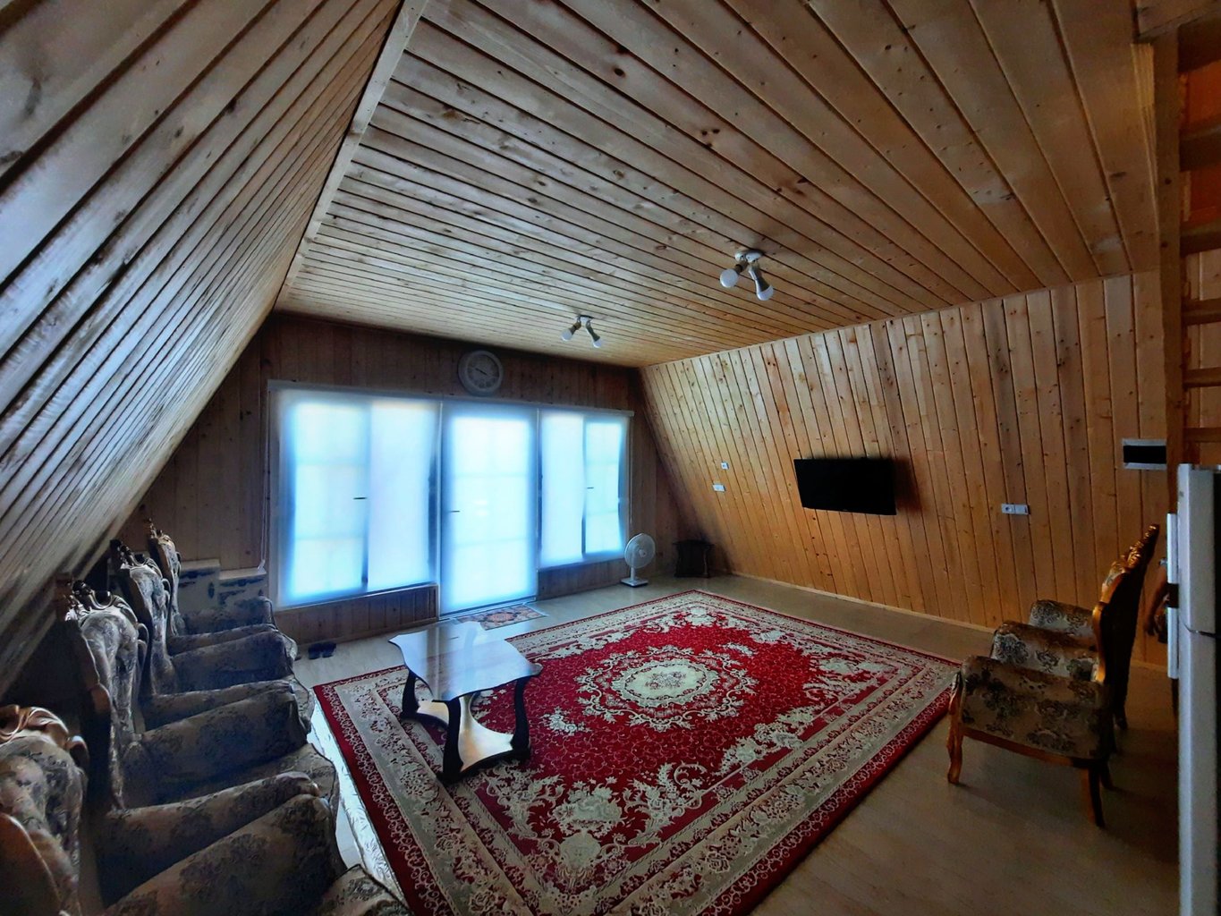 یک خوابه ساحلی تماشگه خزر