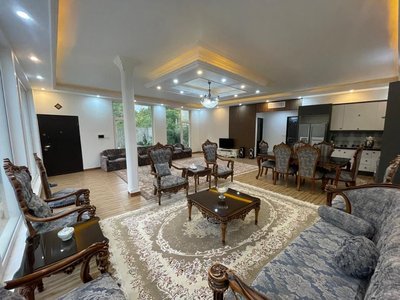 ویلا دوخوابه استخردار گل شرقی