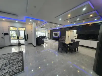 ویلا چهارخوابه استخردار آبگرم میخک