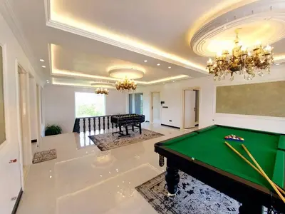 ویلا چهارخوابه استخردار آبگرم قلعه مجلل