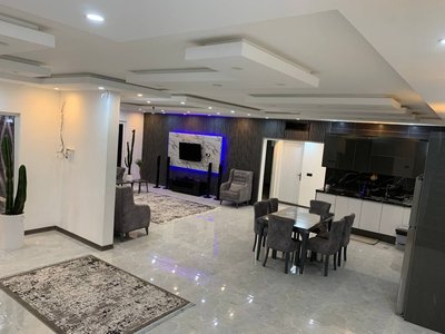 ویلا چهارخوابه استخردار آبگرم میخک