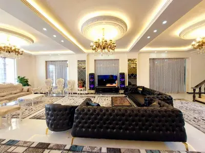 ویلا چهارخوابه استخردار آبگرم قلعه مجلل