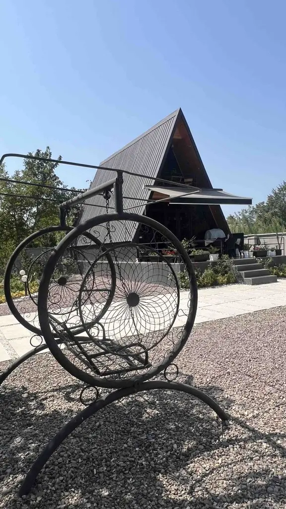 کلبه دوخوابه سوئیسی نادیا - کلبه سوئیسی