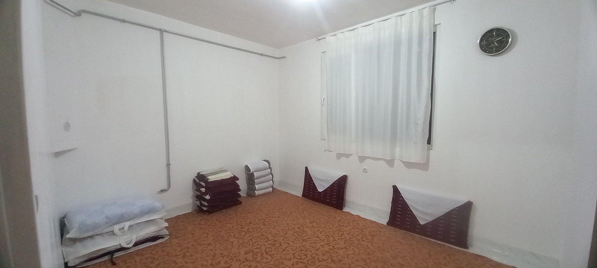 آپارتمان یک خوابه هورامان تخت - اتاق