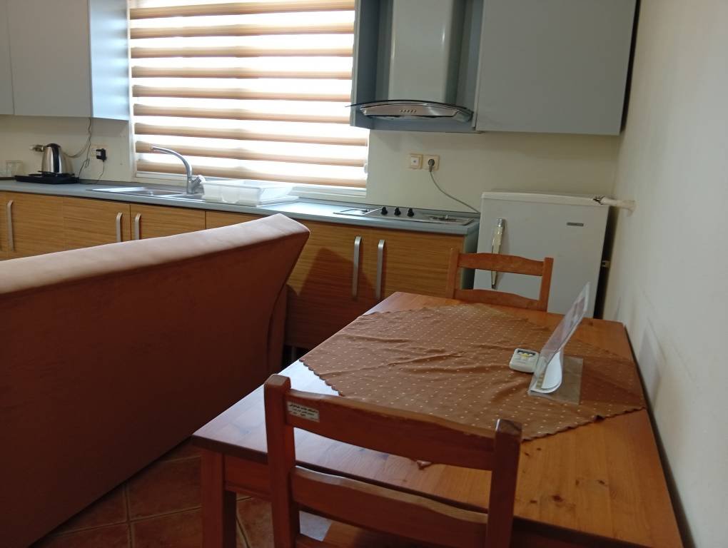 مجتمع اقامتگاهی ساحلی کیش مهر - یک خوابه پنج نفره