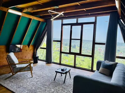 کلبه یک خوابه سوئیسی جکوزی دار شووا واحد 3