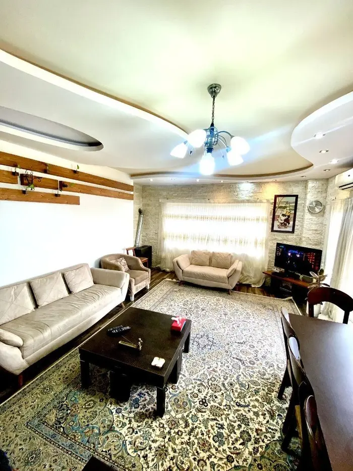 آپارتمان دوخوابه ساحلی آدرینا 1 - پذیرایی