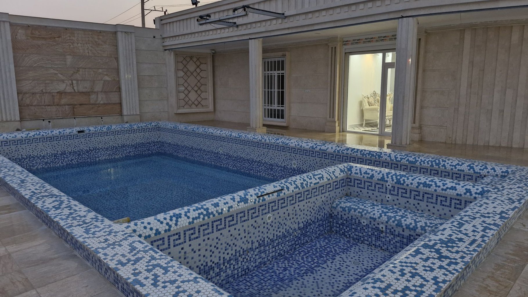 ویلا دوخوابه استخردار قمیش