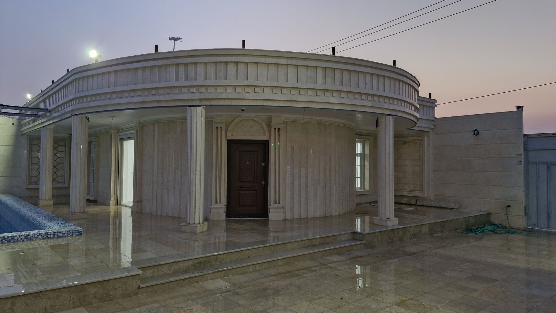 ویلا دوخوابه استخردار قمیش