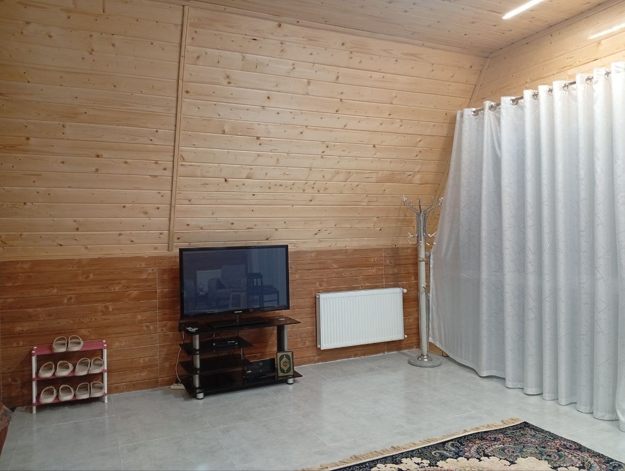 کلبه دوخوابه سوئیسی راحیل سه هزار