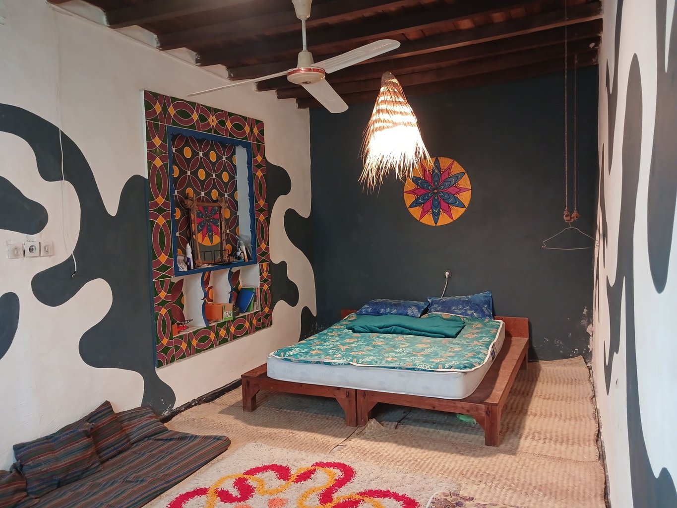 ساحلی سِحرِسَحَر - واحد ۱