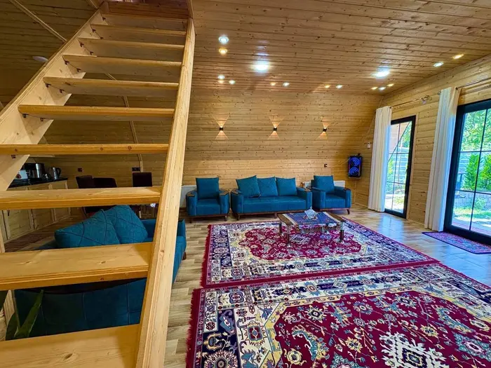 کلبه دوخوابه سوئیسی آنیدا