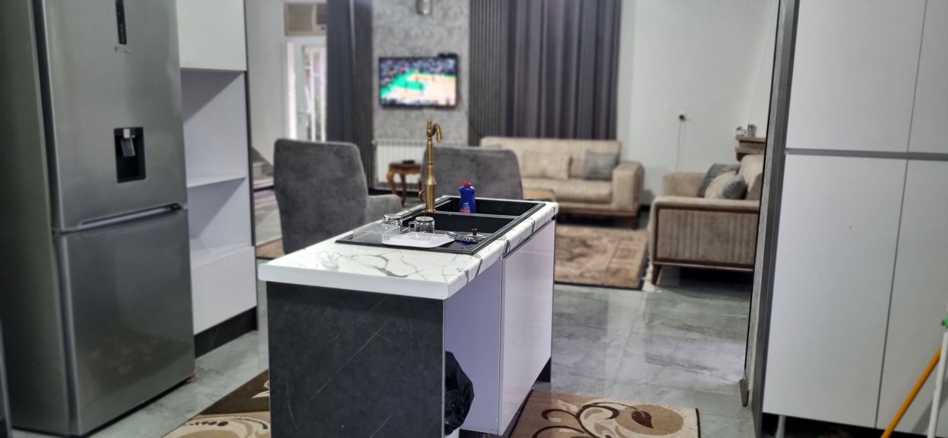 ویلا سه خوابه استخردار عمارت گل رز