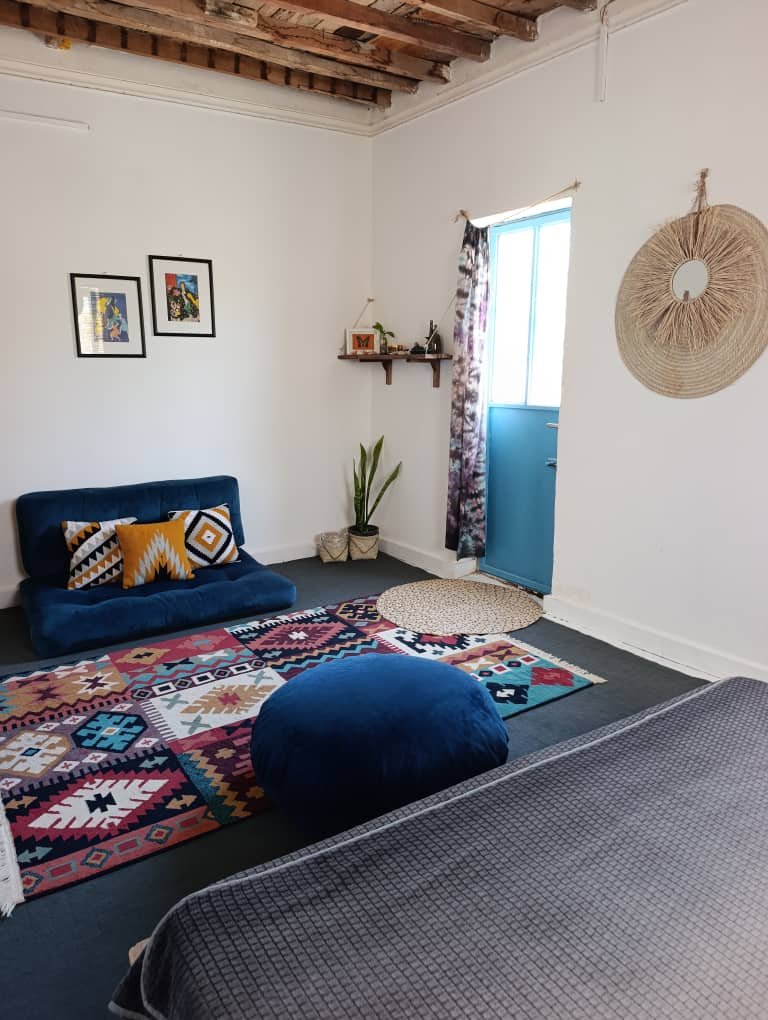 اقامتگاه سنتی روزنه - واحد لوور