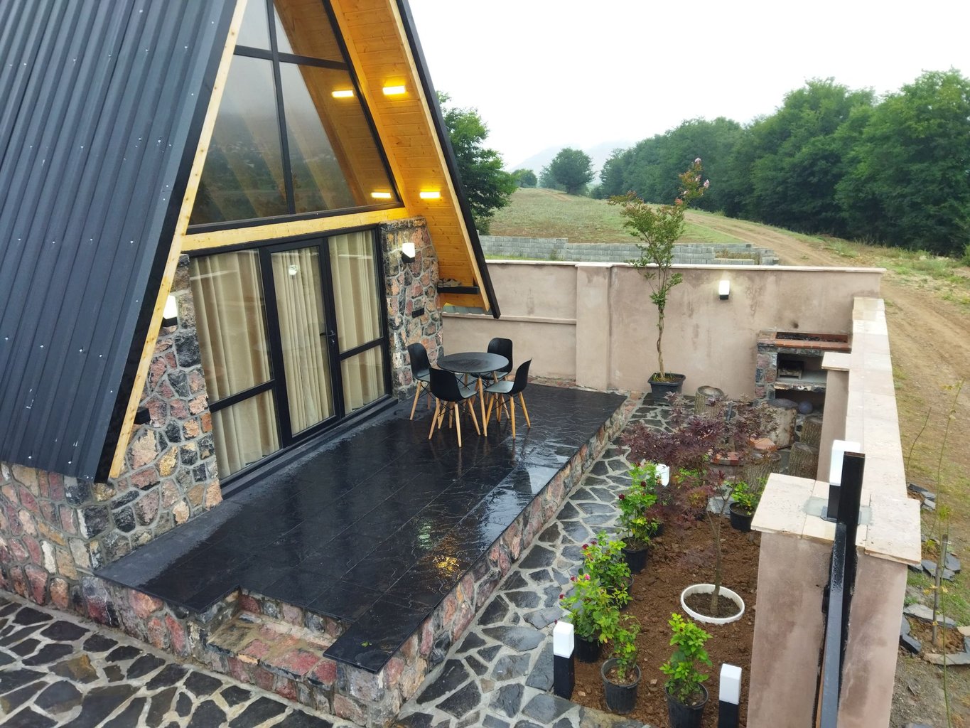 کلبه یک خوابه جنگلی عشق