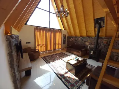 کلبه یک خوابه جنگلی عشق