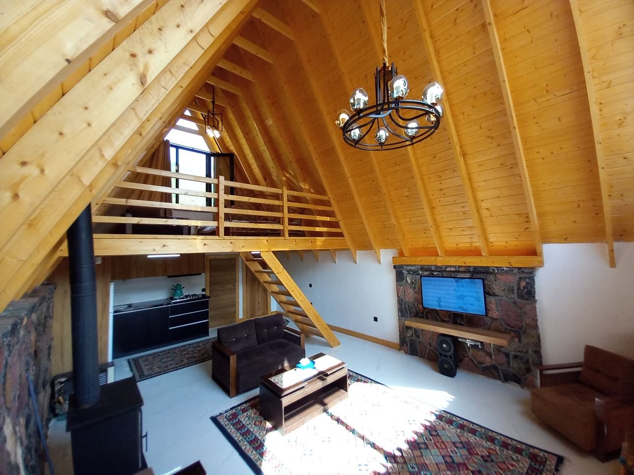 یک خوابه جنگلی عشق