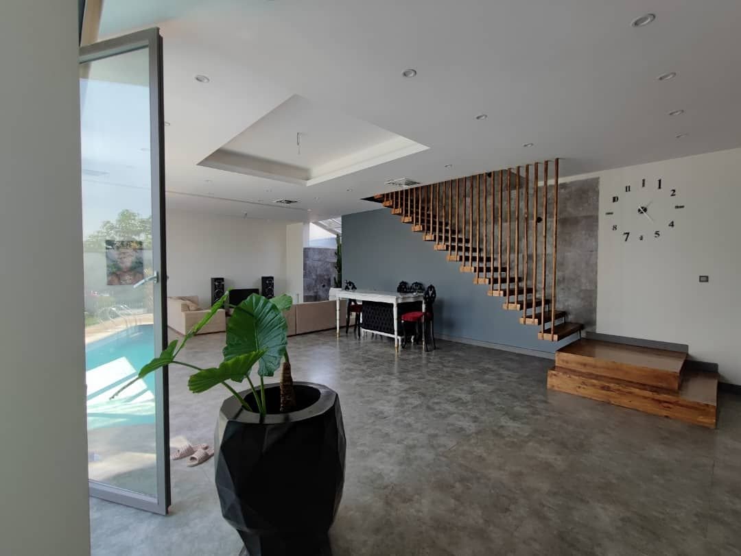 ویلا سه خوابه دوبلکس استخردار زیبادشت