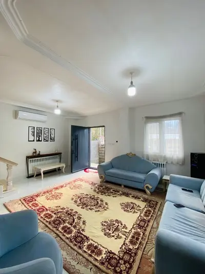 ویلا دوخوابه جنگلی دوبلکس سپید