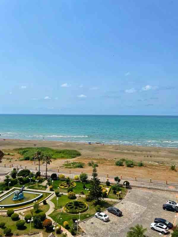 یک خوابه ساحلی راز