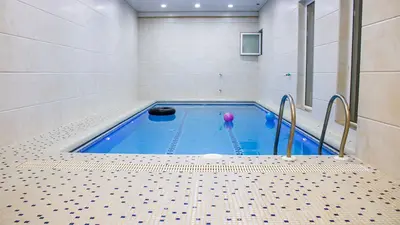 ویلا چهارخوابه استخردار آبگرم دریا