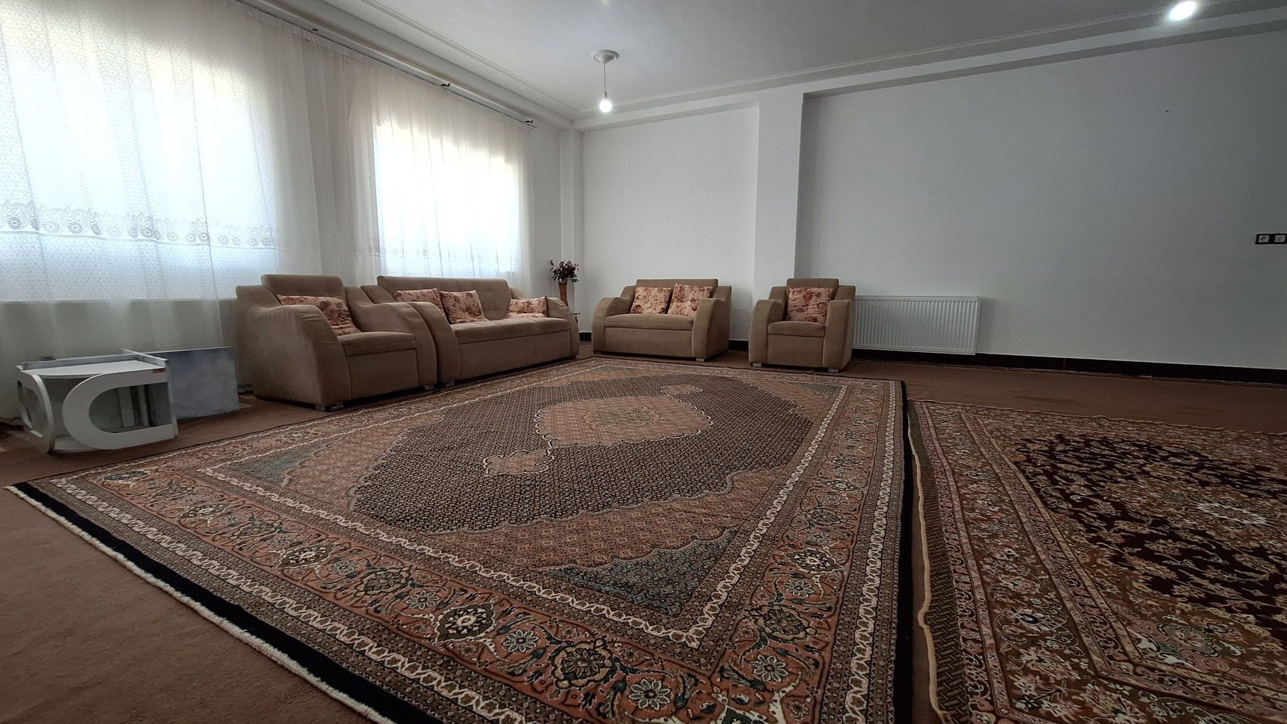 آپارتمان دوخوابه گلد