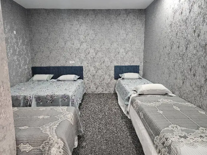 مسافرخانه ساحل نقره ای - واحد 103