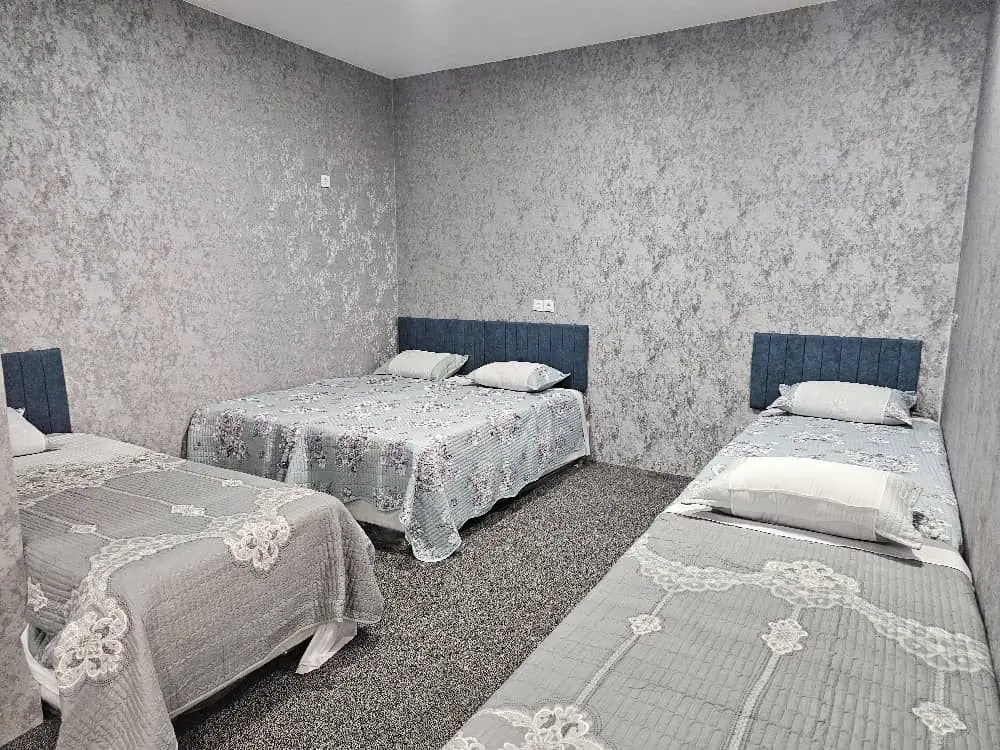 مسافرخانه ساحل نقره ای - واحد 103