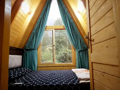 کلبه یک خوابه  جکوزی دار بیشه