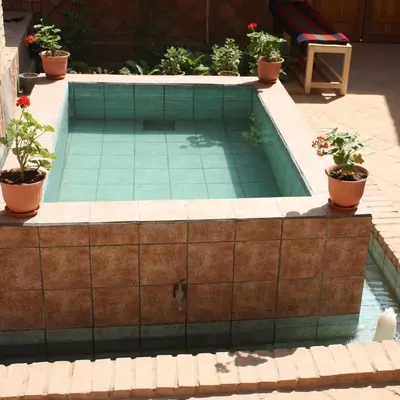 بومگردی سرای مهرآفرین مرق - اتاق ۲