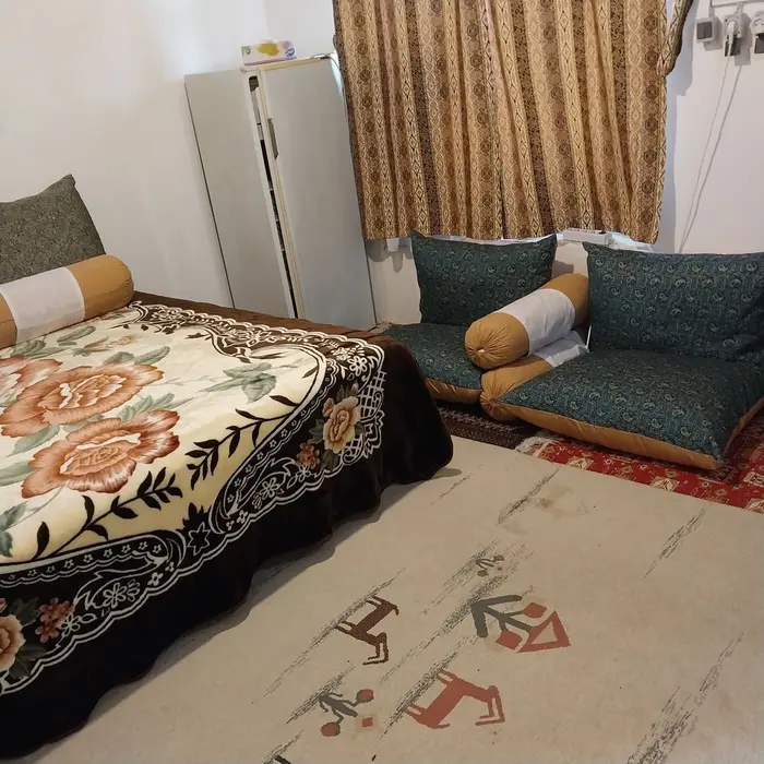 بوم گردی سرای مهرآفرین مرق - اتاق ۳