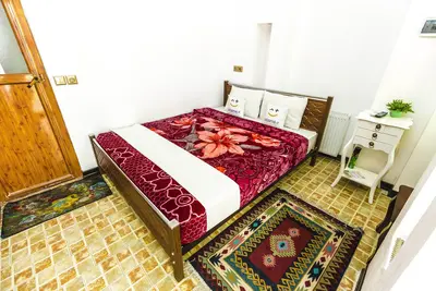 بومگردی آمیرزا - واحد دوتخته دبل 101