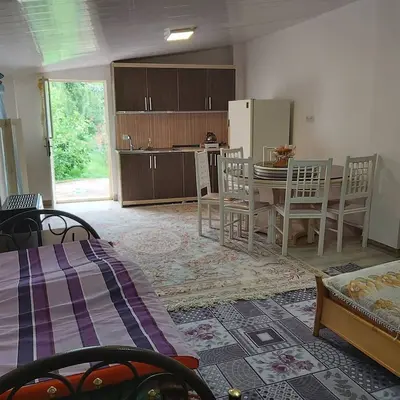 سوئیت فلت باغ طبیعت