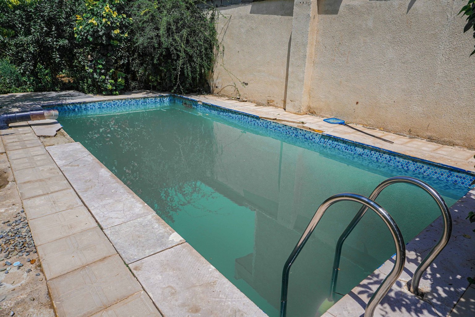 ویلا دو خوابه استخردار واحدی