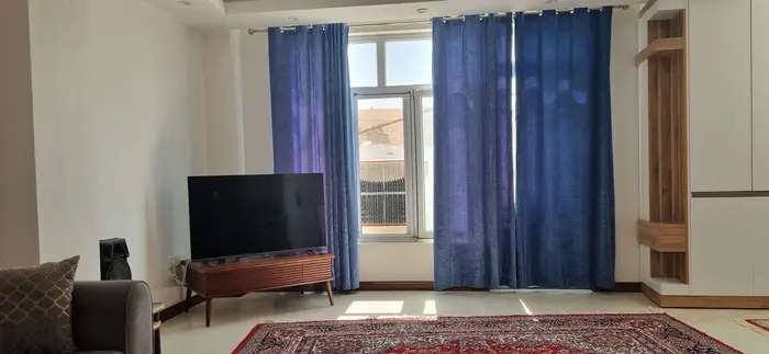 آپارتمان یک خوابه خورشید تابان 2