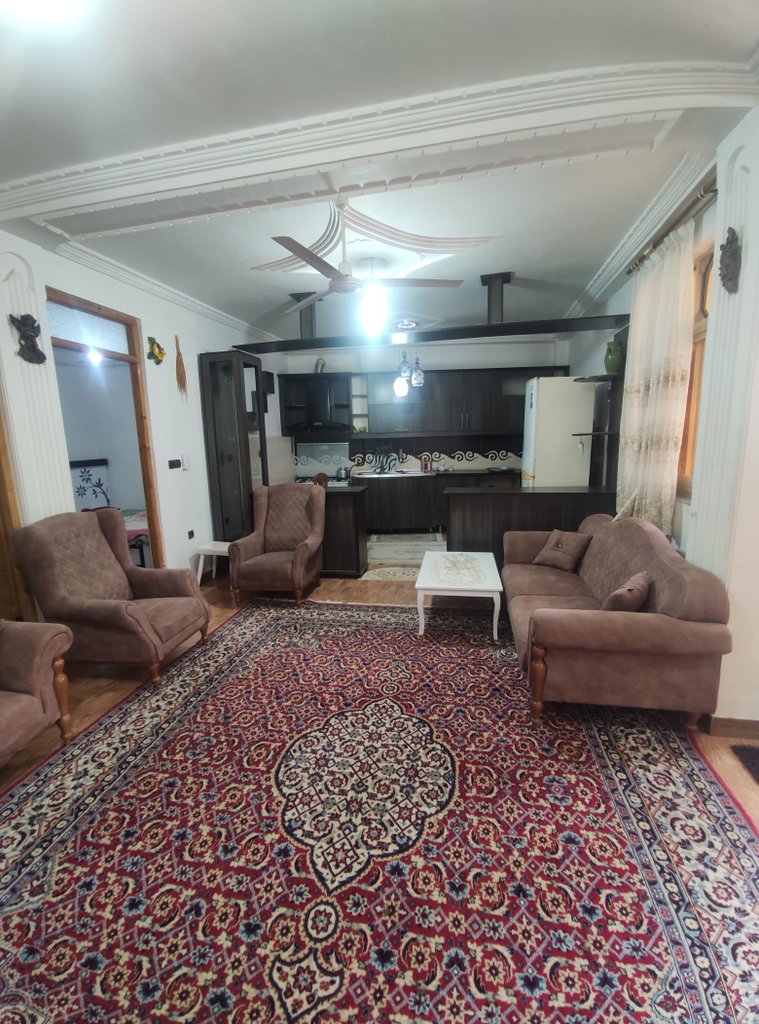 دوخوابه آقای جماعتی