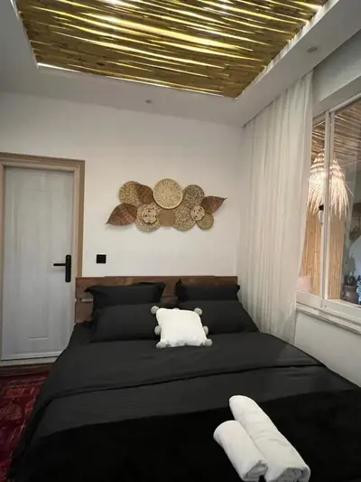 سوئیت دوخوابه بوهو هوم 1