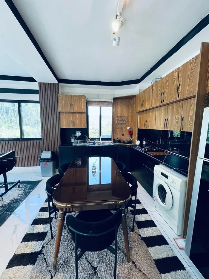 ویلا سه خوابه جنگلی جکوزی دار کوه نور