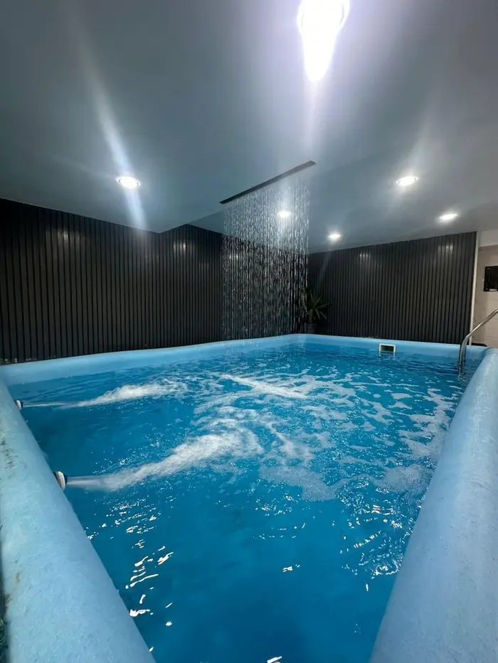 کلبه سه خوابه جنگلی استخردار ترمک