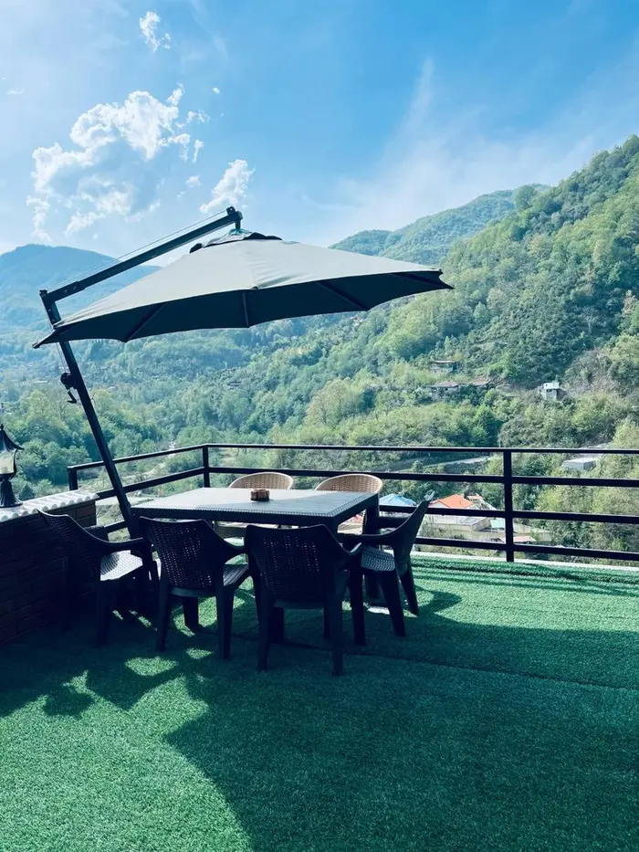 ویلا سه خوابه جنگلی جکوزی دار کوه نور