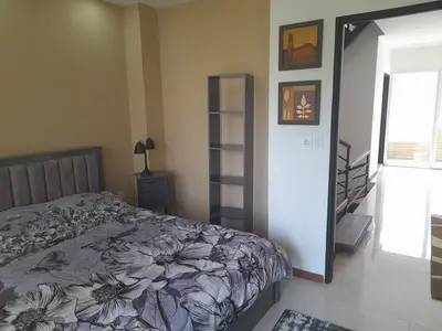 ویلا چهارخوابه ساحلی تریپلکس استخردار آبگرم گلستان