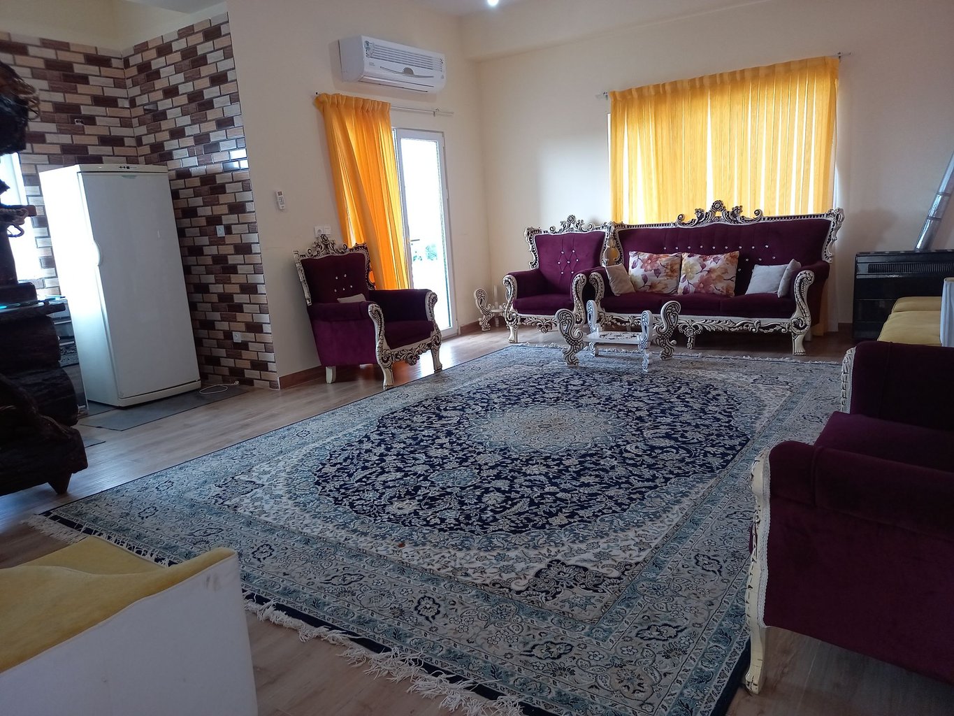 دوخوابه جنگلی استخردار آبگرم لیذا