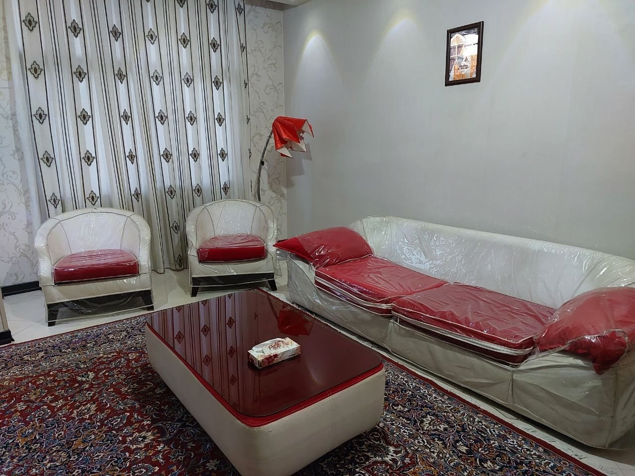 ویلا یک خوابه تختی نقش جهان واحد همکف - هال 