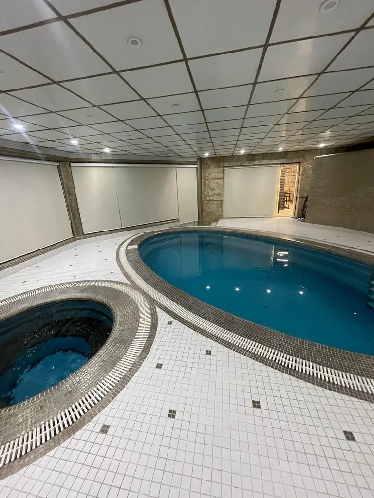 ویلا سه خوابه استخردار آبگرم کاهو - استخر و جکوزی