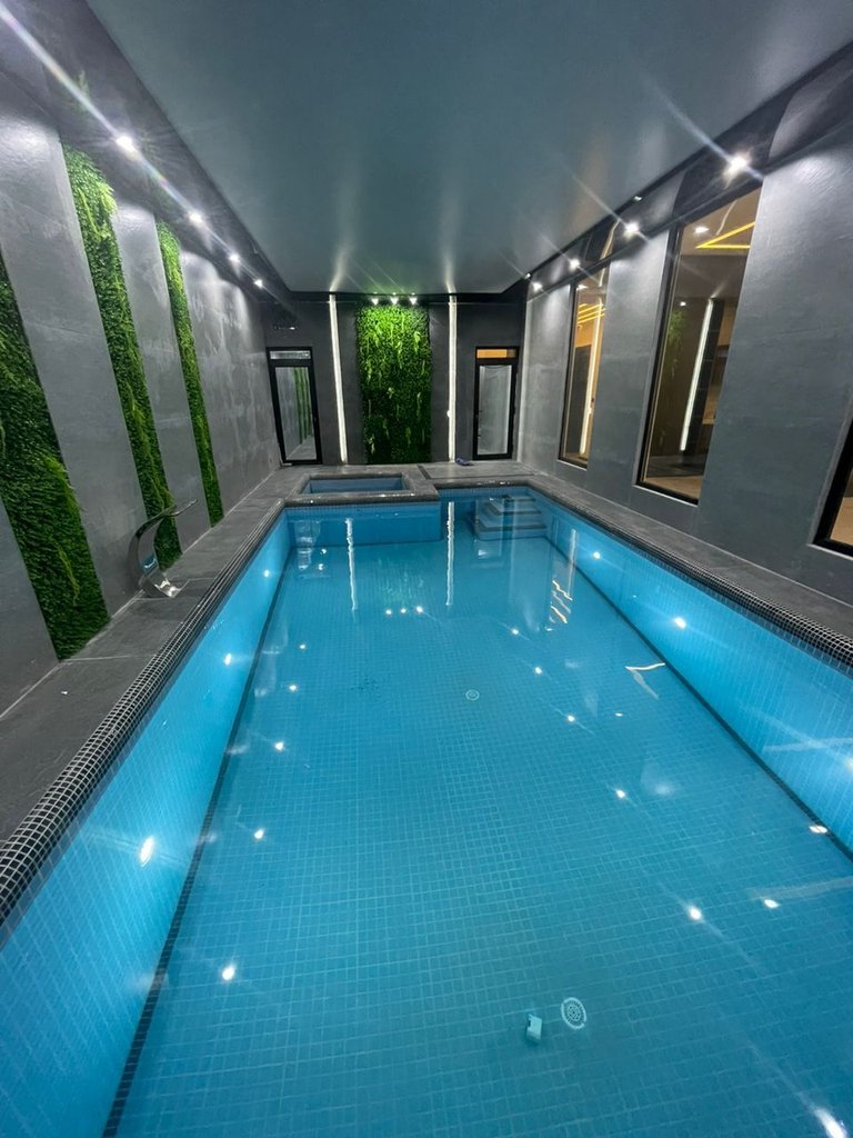 ویلا سه خوابه استخردار آبگرم ناظریه 8 - استخر و جکوزی