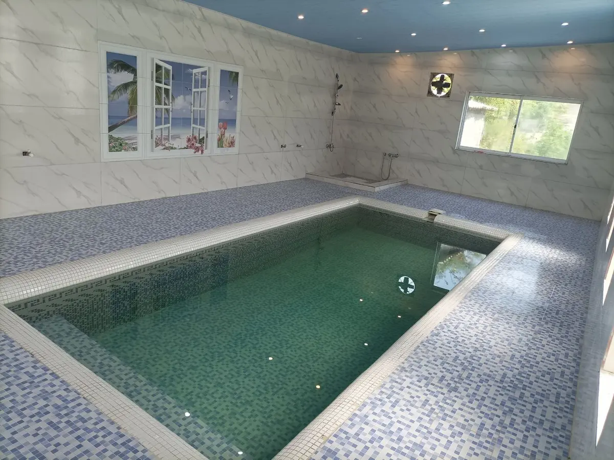 ویلا دوخوابه استخردار آبگرم رضا 24