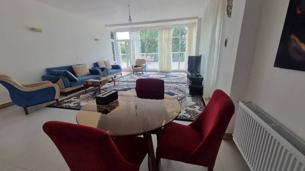 ویلا دوخوابه استخردار آبگرم ژیکان