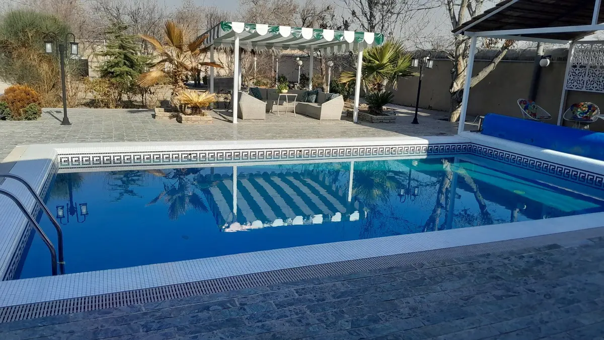 ویلا دوخوابه چهار فصل مادر