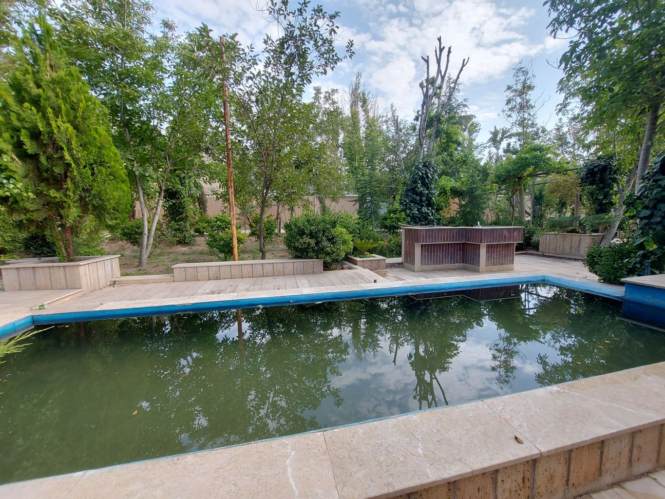 ویلا یک خوابه بهشت سرسبز - استخر باربیکیو 